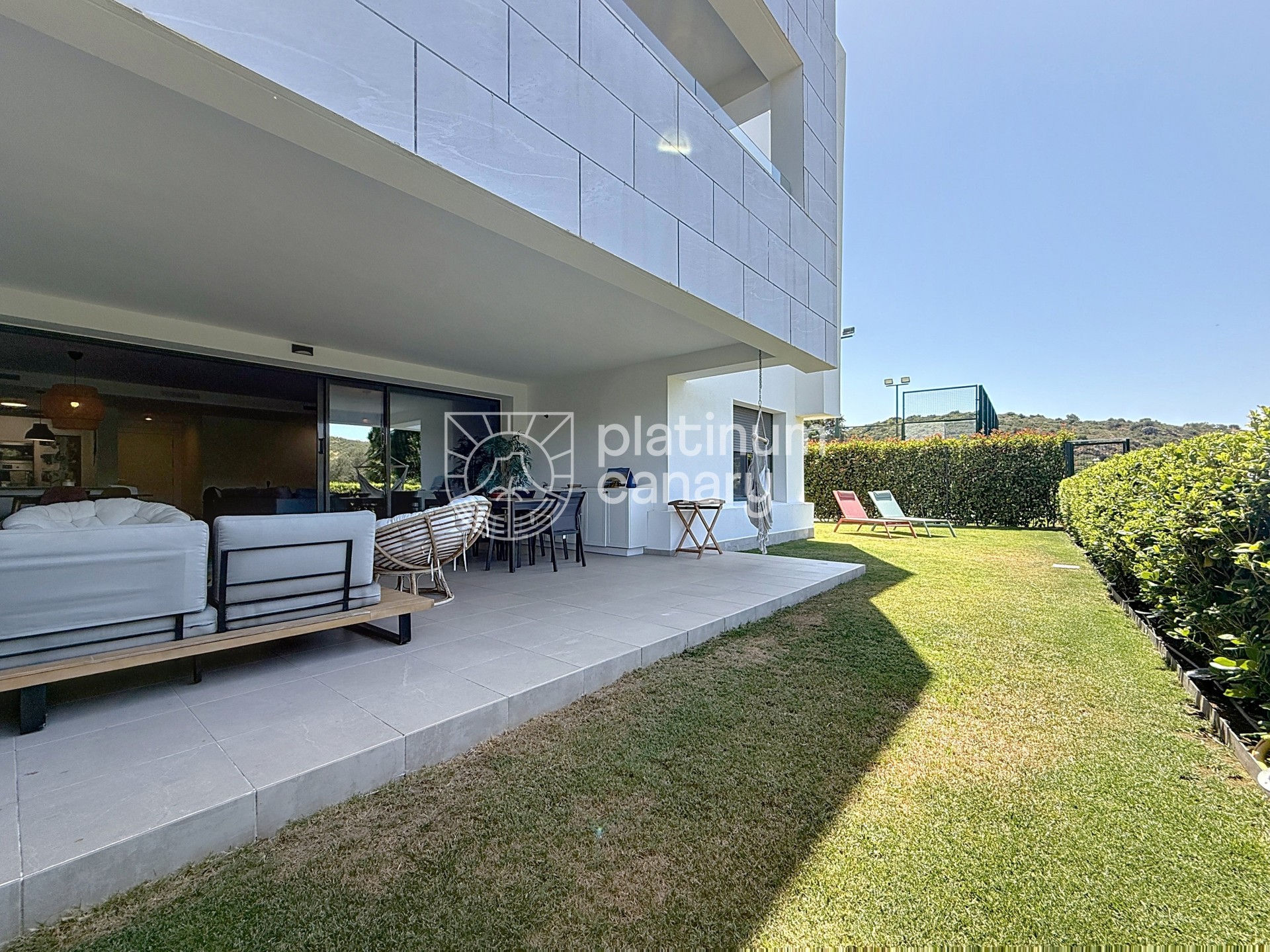 678e8297-3ef5-4847-b1f8-3d3cfc57bacb