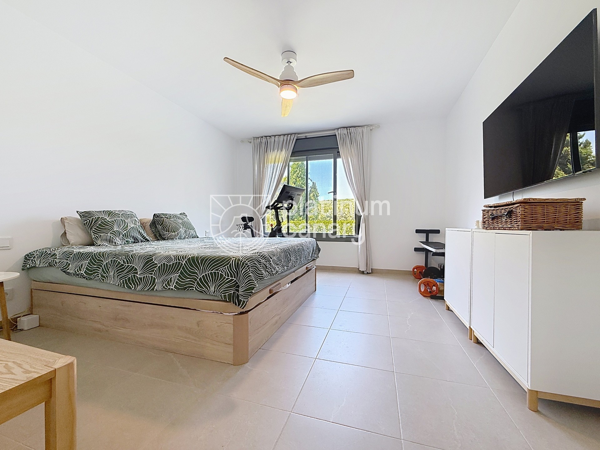 72dde963-cdc6-40c7-871a-468b4a91dde8