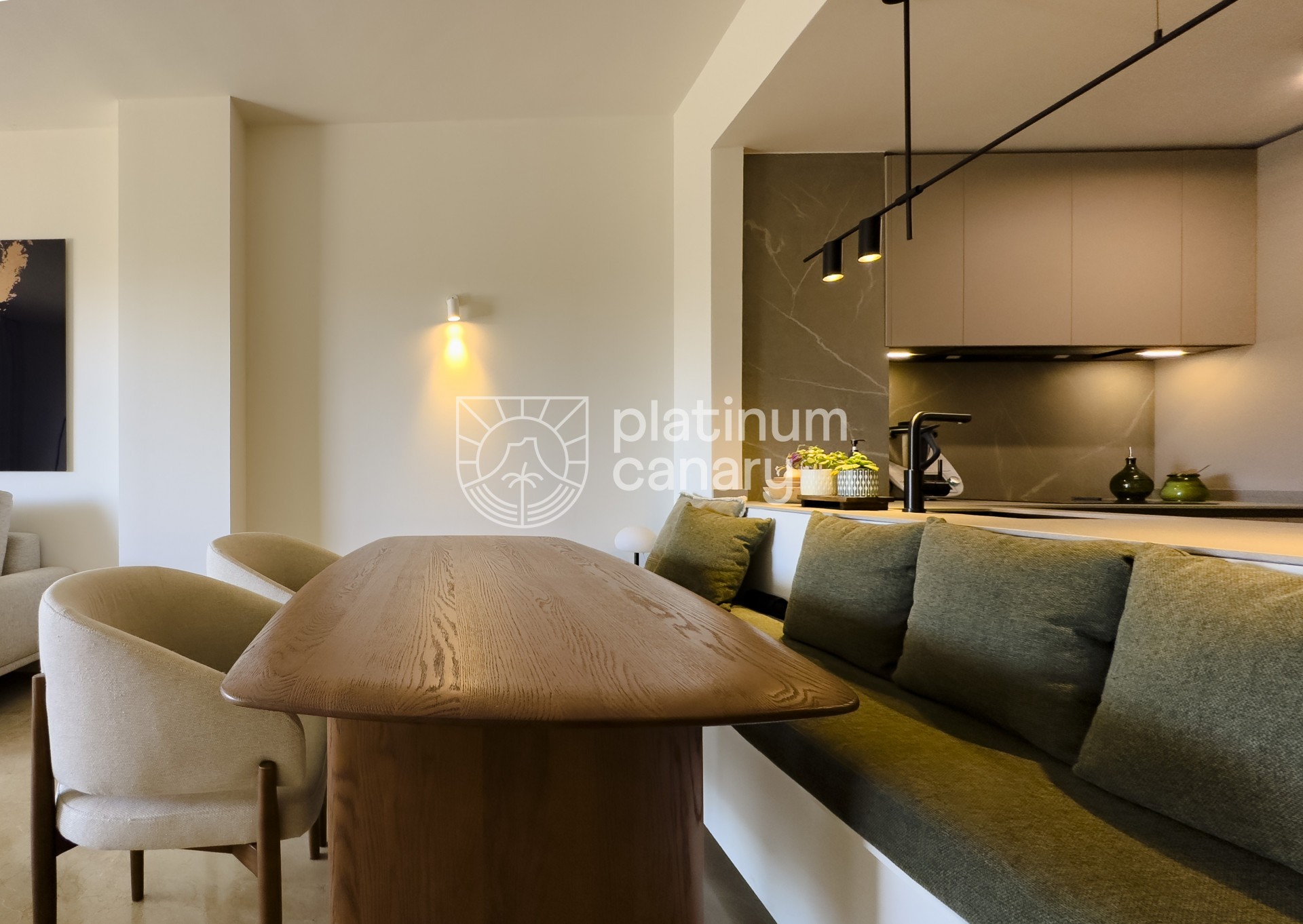 9311d608-8e29-4771-94f1-336d9f6dd40e