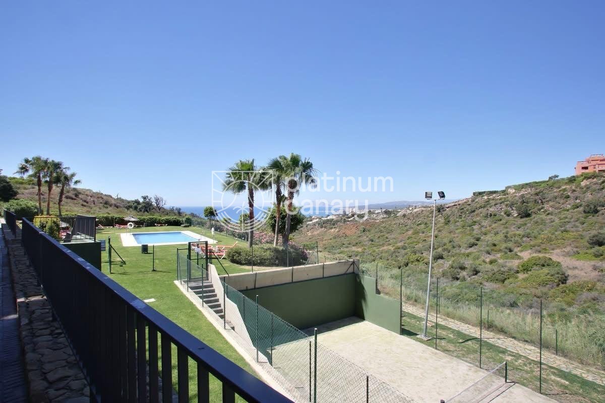 b291bb27-3139-43d9-bbe4-73d00dca30f3