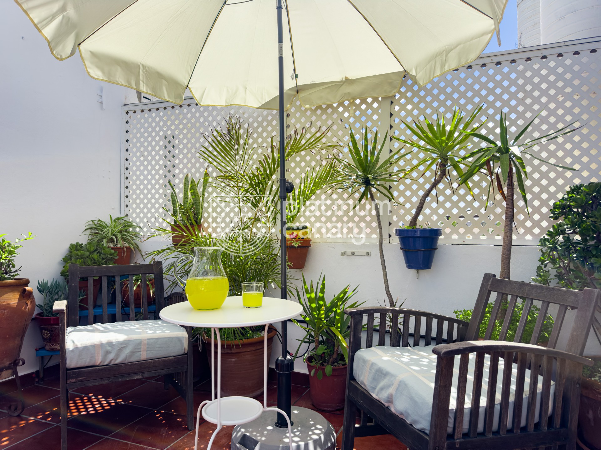 ead450c0-60f2-4542-b57a-c3294775443a